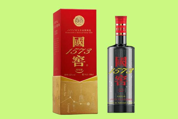 鄂州华容区回收国窖1573.jpg